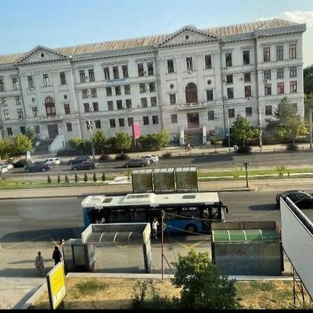 Apartament Lux Ultracentral Κραϊόβα Εξωτερικό φωτογραφία