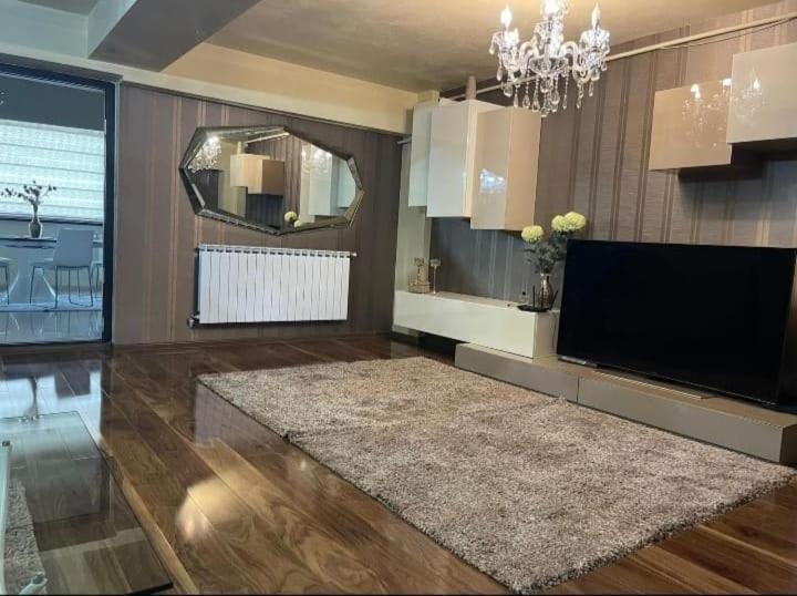 Apartament Lux Ultracentral Κραϊόβα Εξωτερικό φωτογραφία