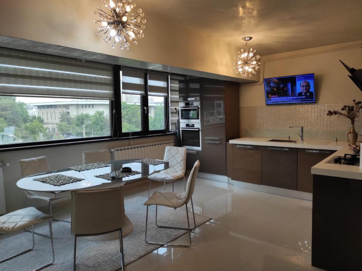 Apartament Lux Ultracentral Κραϊόβα Εξωτερικό φωτογραφία